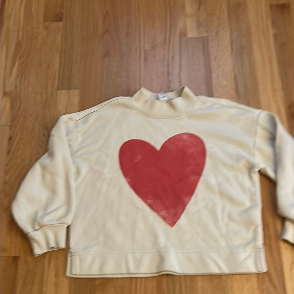 Old Navy Heart Print Cream Sweatshirt